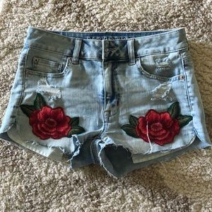 American Eagle light wash high rise flower shorts